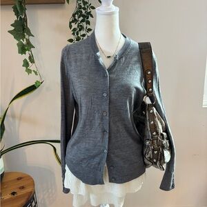 Banana Republic Gray Button-Front Women's Top